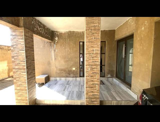 3 BEDROOM HOUSE FOR SALE IN BRAM FISCHERVILLE